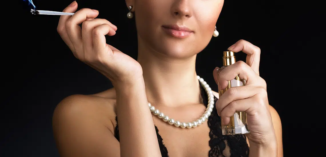 Best Perfumes for Female Smokers that Eliminate Tobacco Smell [2024]